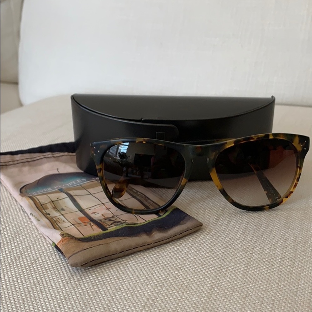 Oliver Peoples Daddy B tortoise shell sunglasses